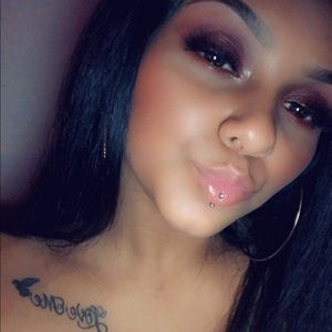 Meet your Posher, Asia